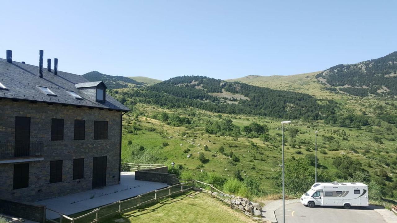 Apartamento L Auet Pla de l'Ermita Exterior photo